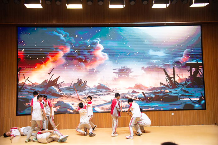 2.莎士比亚戏剧社《花木兰》节选.png
