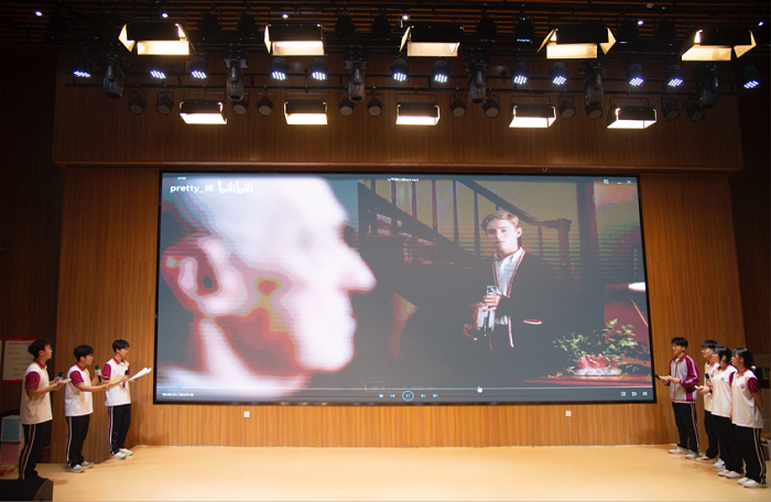 5.英语影视欣赏与配音社《怦然心动》.png