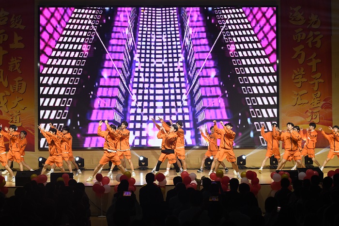 1762823212588093840.jpg 16.悦动苹果派.jpg